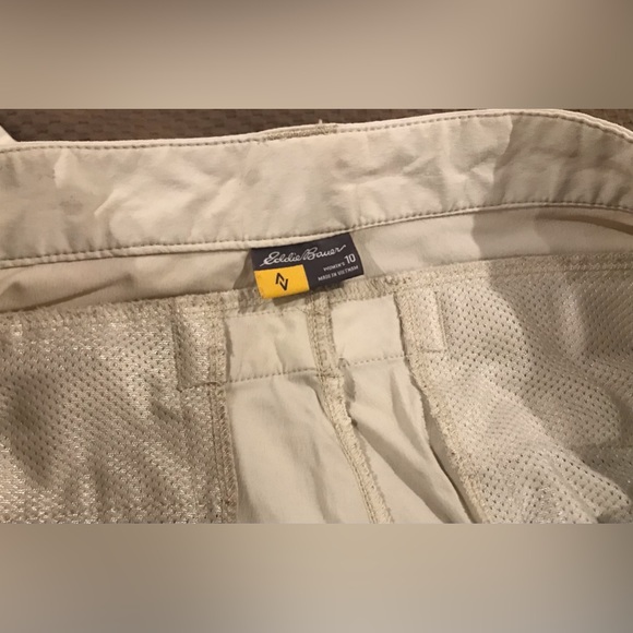 Eddie Bauer Women’s Cream Khaki Outdoor Capri-able Adventure Pants - 10 - Picture 3 of 13